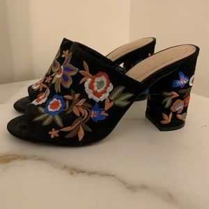 Aldo Floral Embroidered Slip on Mule Heels